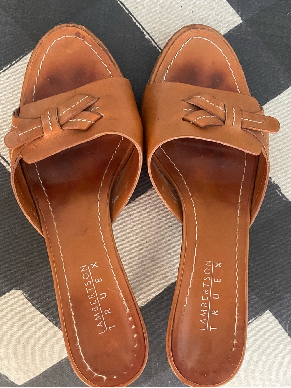 Lambertson Truex Leather Knot-Detail Slide mules